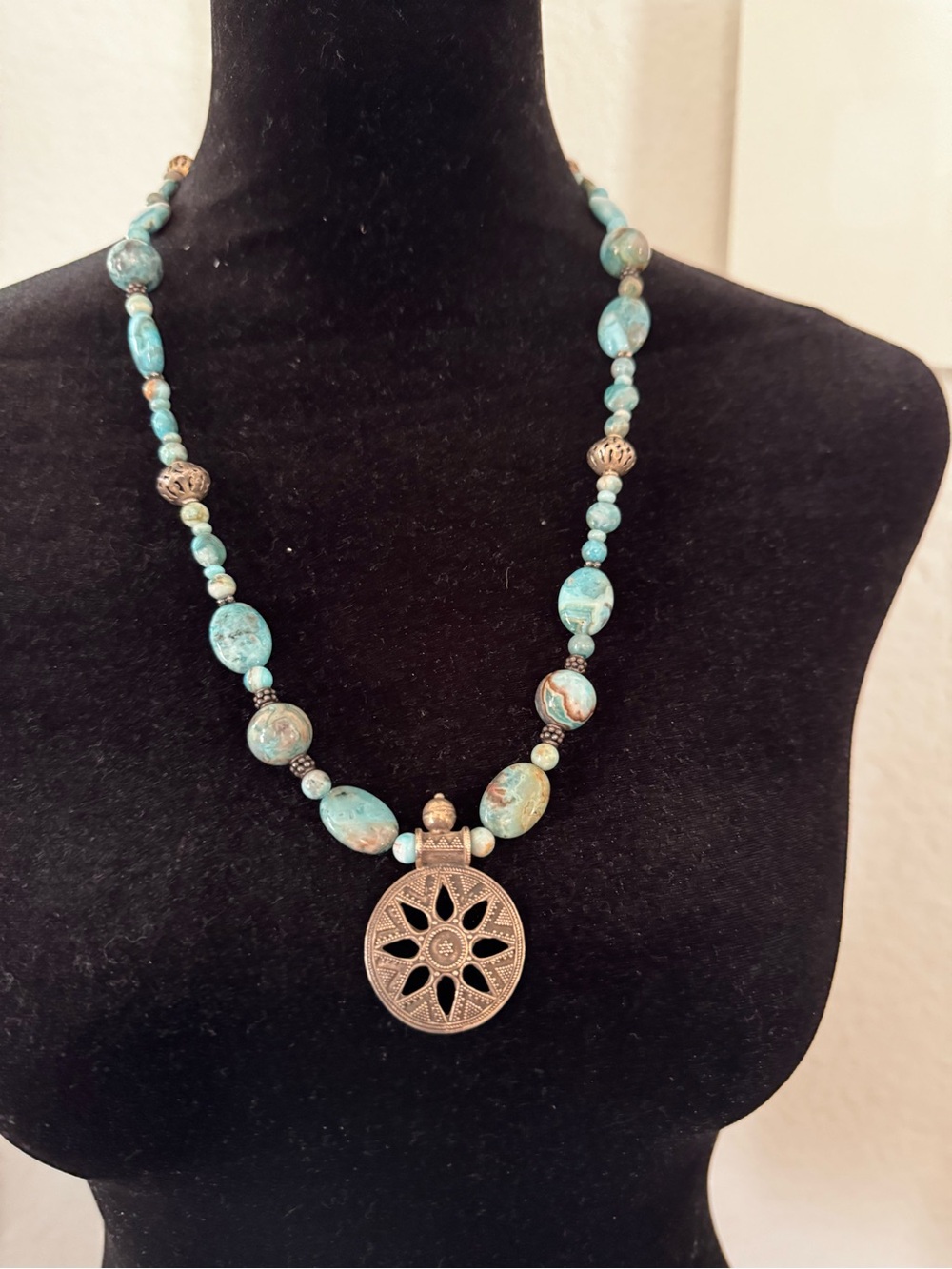 Larimar beaded Pendant Necklace - Unbranded